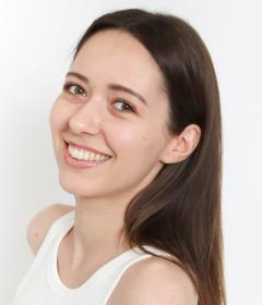 東京外国人モデル事務所アクアモデル所属の白人モデルのナナ