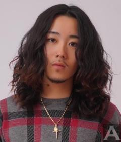 東京外国人モデル事務所アクアモデル所属の日本人モデルのリュウガ