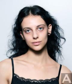 東京外国人モデル事務所アクアモデル所属のハーフモデルのダナ