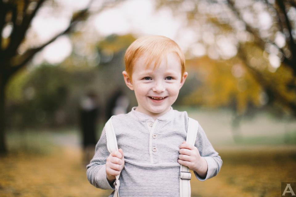 キッズモデル　外国人モデル事務所