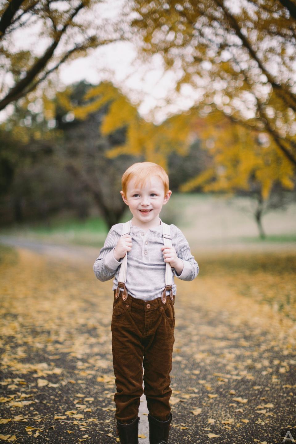 キッズモデル　外国人モデル事務所