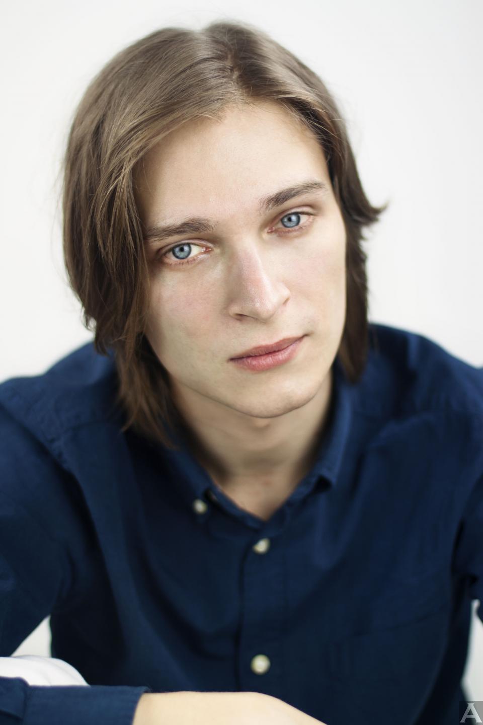 Roman Y ACQUA MODELS 外国人モデル事務所 アクアモデル