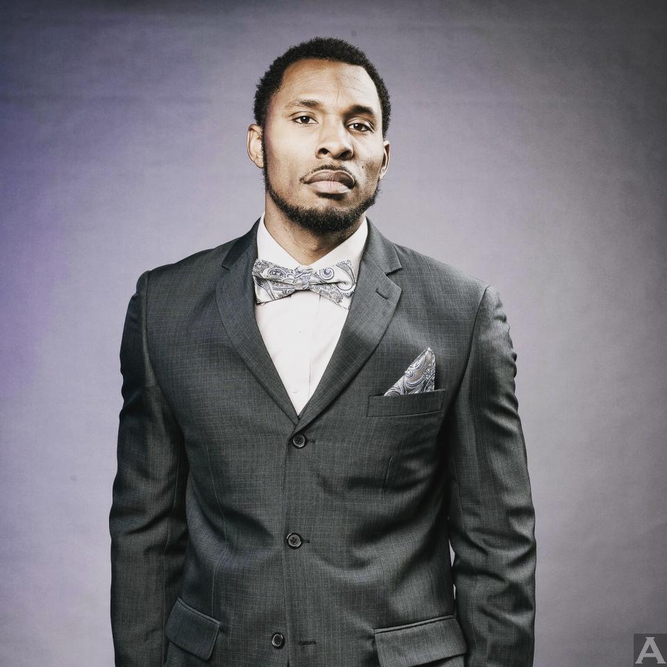 ブランドン　東京　外国人モデル　外国人モデル事務所　アクアモデル