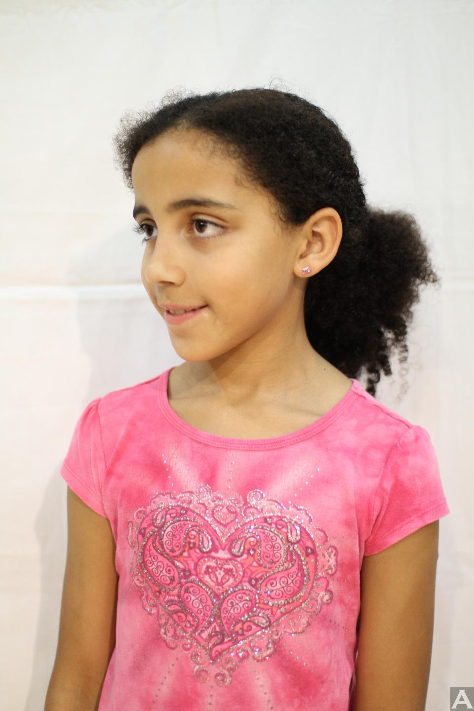 ミア　東京　外国人モデル　外国人モデル事務所　アクアモデル