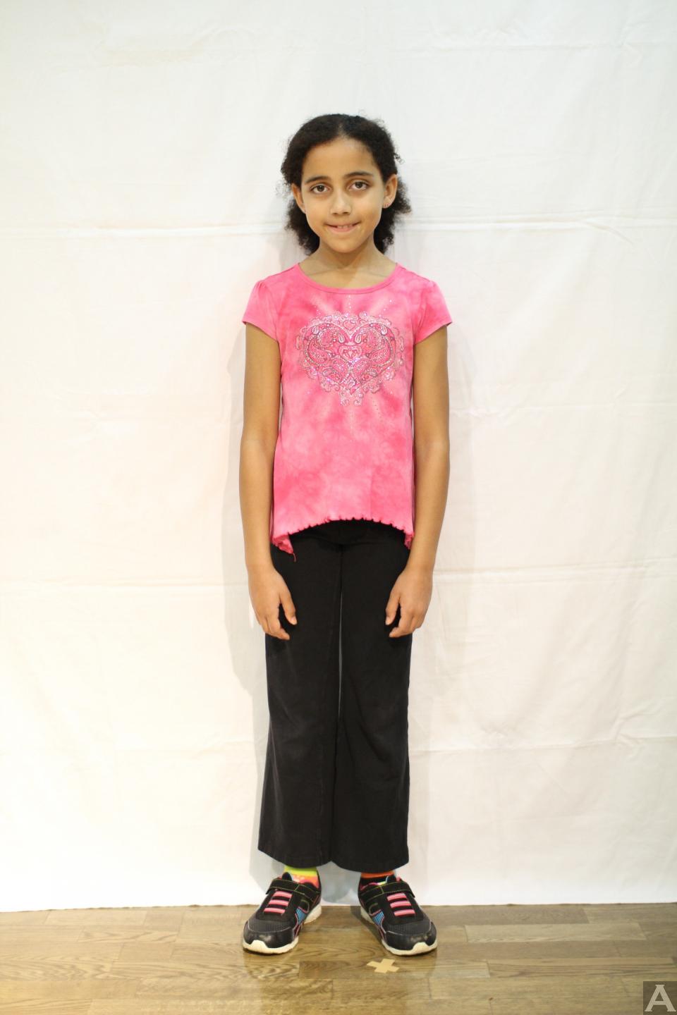 ミア　東京　外国人モデル　外国人モデル事務所　アクアモデル