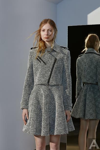 東京　外国人モデル事務所　外国人モデル　アクアモデル　ファッション   エレナ