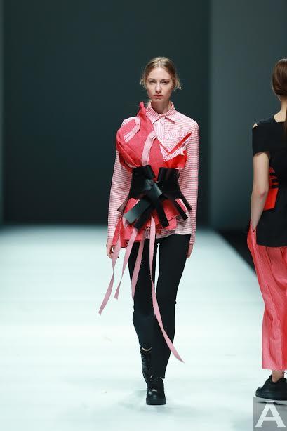 東京　外国人モデル事務所　外国人モデル　アクアモデル　ファッション   エレナ