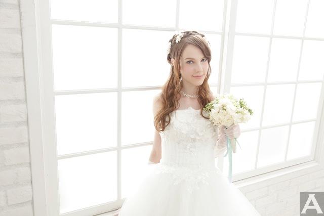 Serena セレーナ　外国人モデル