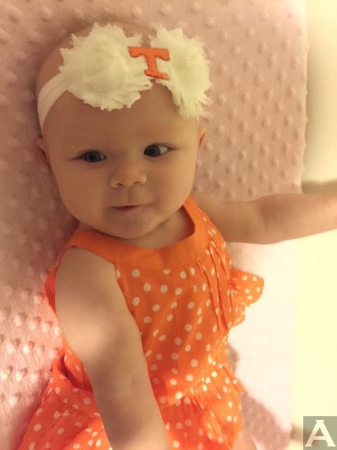 東京　外国人モデル　外国人モデル事務所 アクアモデル 　 白人 　ベイビー　ジェニファー