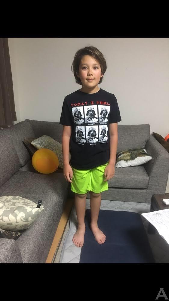 東京　外国人　モデル事務所　アクアモデル　キッズモデル　コナ