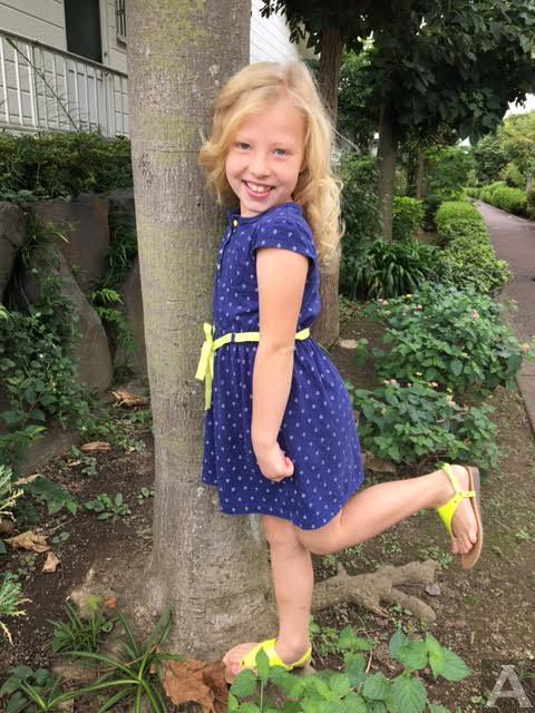 東京　外国人モデル　外国人モデル事務所 アクアモデル 　 白人 　キッズ　エリザベス