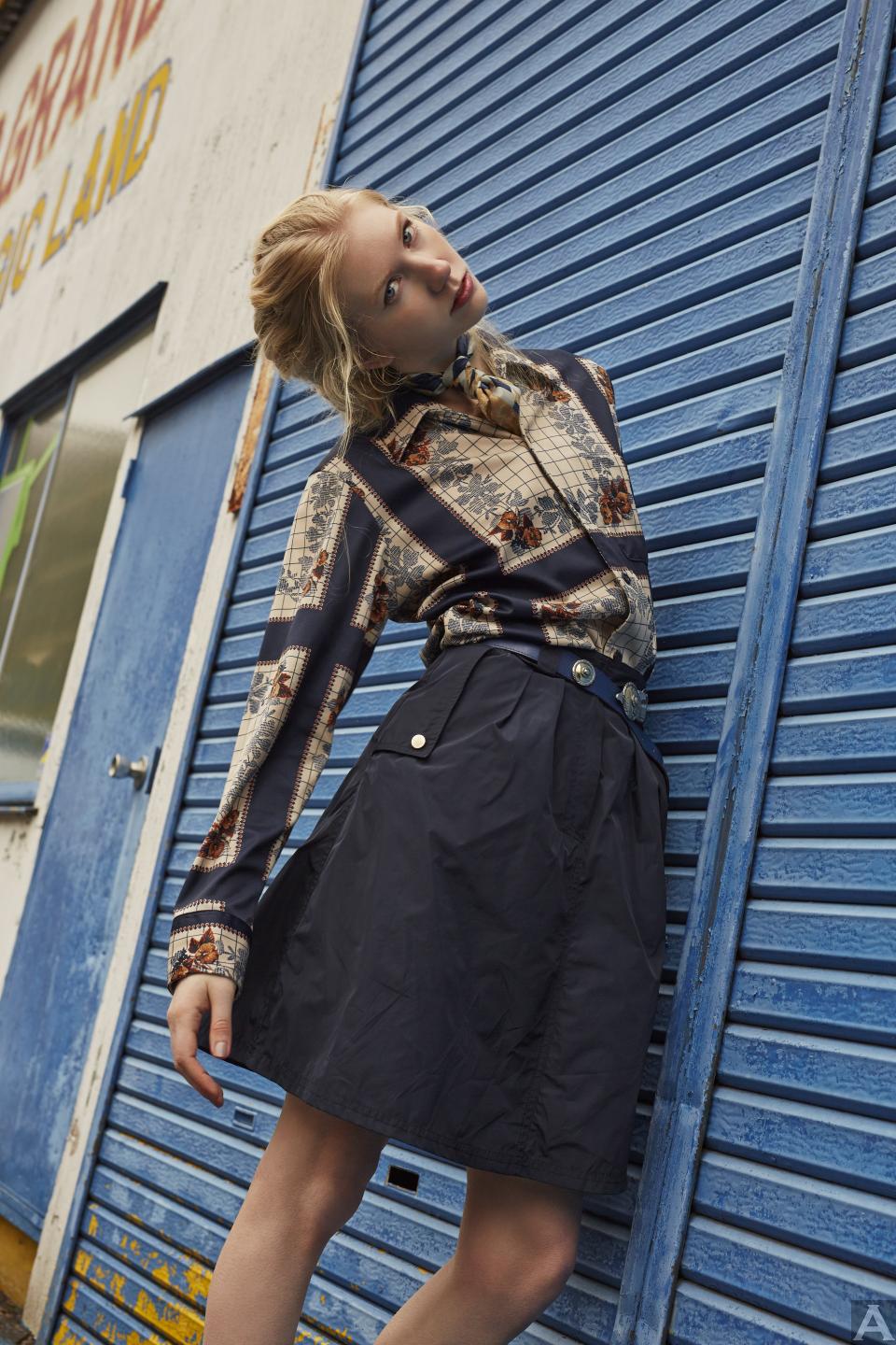 東京　外国人　モデル事務所　アクアモデル　白人　アメリー