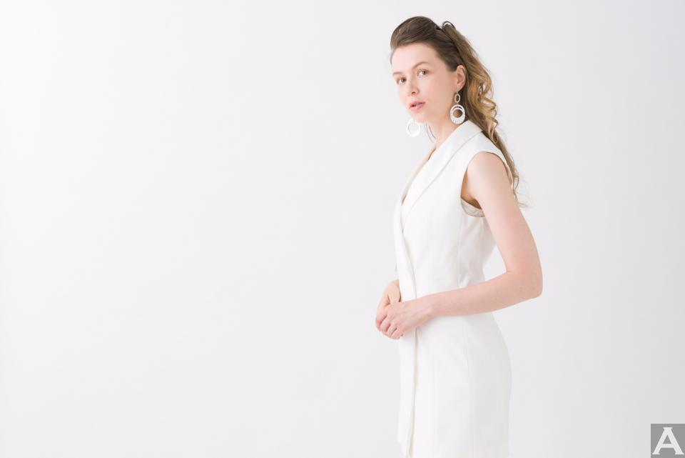 東京　外国人　モデル 事務所　アクアモデル　ファッション　白人 マルガリータ