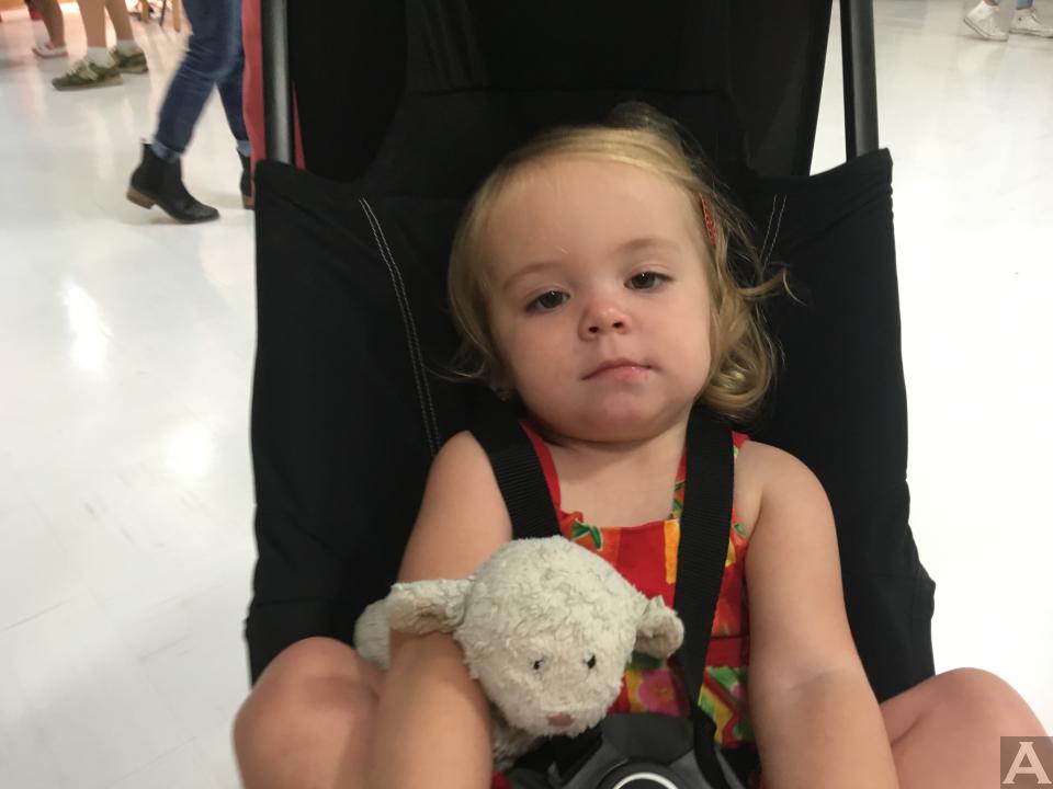 東京　外国人　モデル事務所　アクアモデル　白人 キッズ　スローン