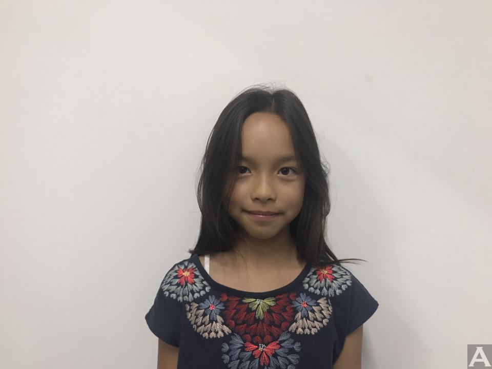 日本人　モデル事務所　アクアモデル　ハーフ　ソフィア