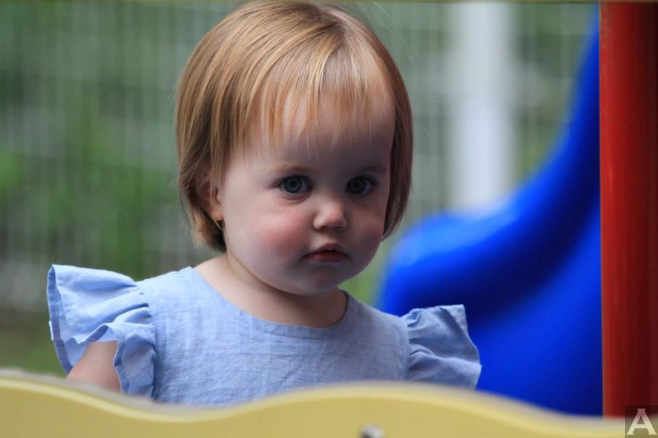 東京　外国人　モデル事務所　アクアモデル　白人 キッズ　アデレード