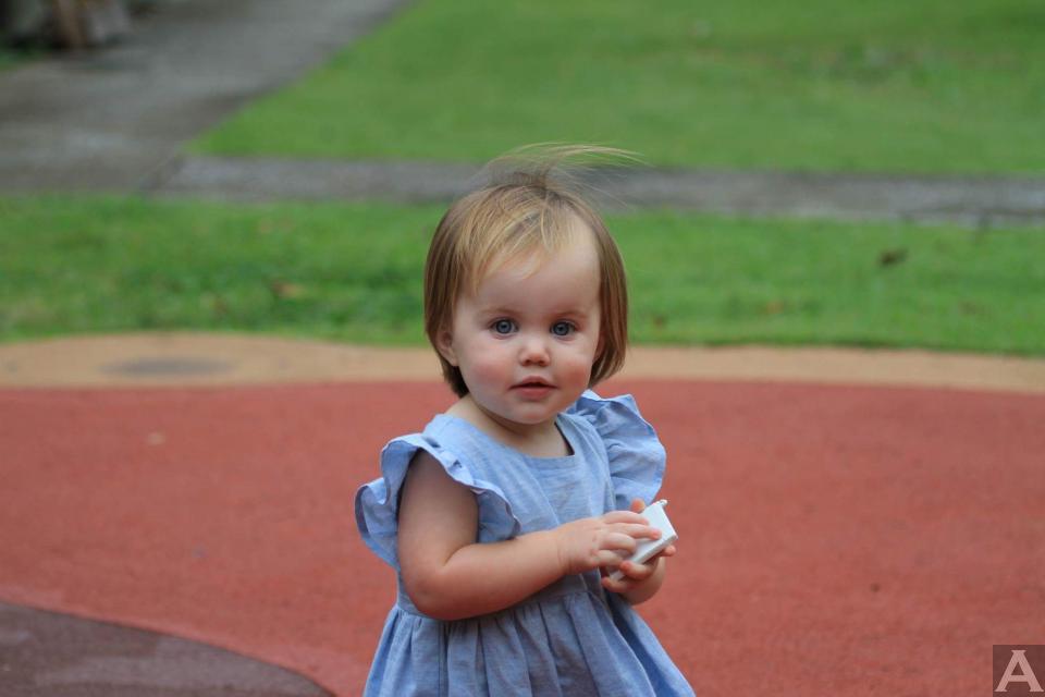 東京　外国人　モデル事務所　アクアモデル　白人 キッズ　アデレード