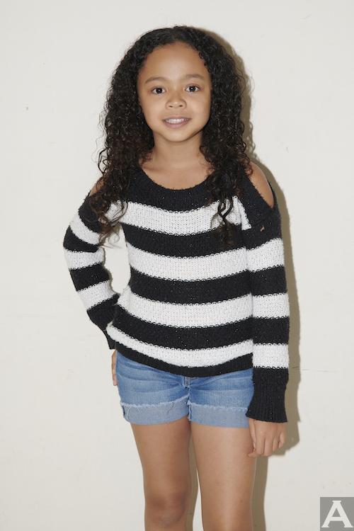 東京　外国人　モデル 事務所　アクアモデル　ファッション　ハーフ　エイジア