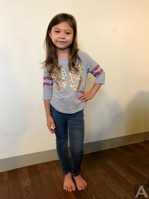 東京　外国人　モデル事務所　アクアモデル　ファッション　白人 キッズ　リア