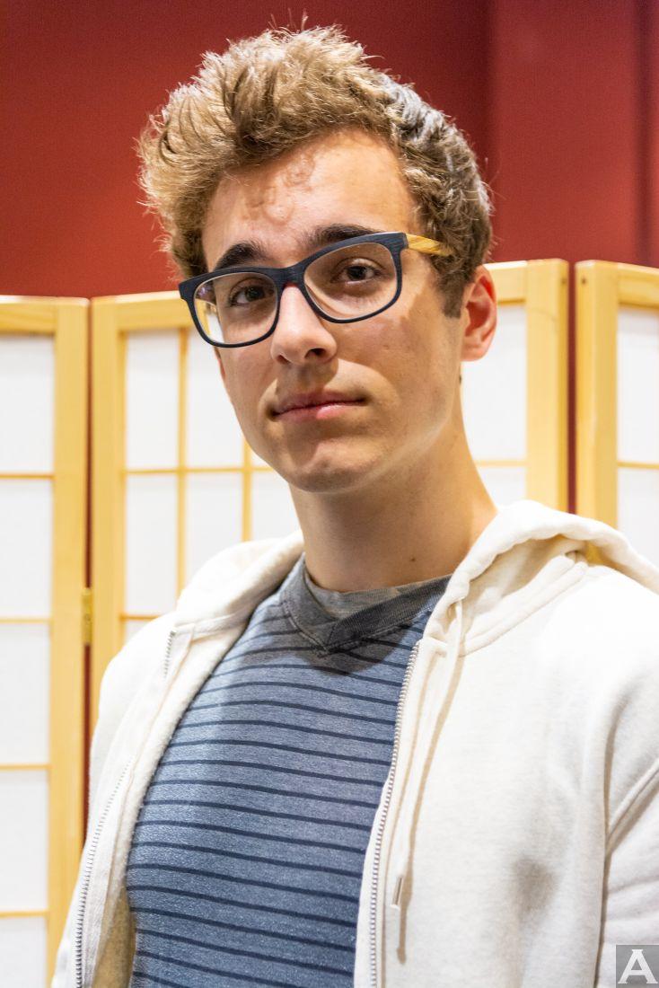 東京外国人モデル事務所アクアモデルの白人モデルクリストファー