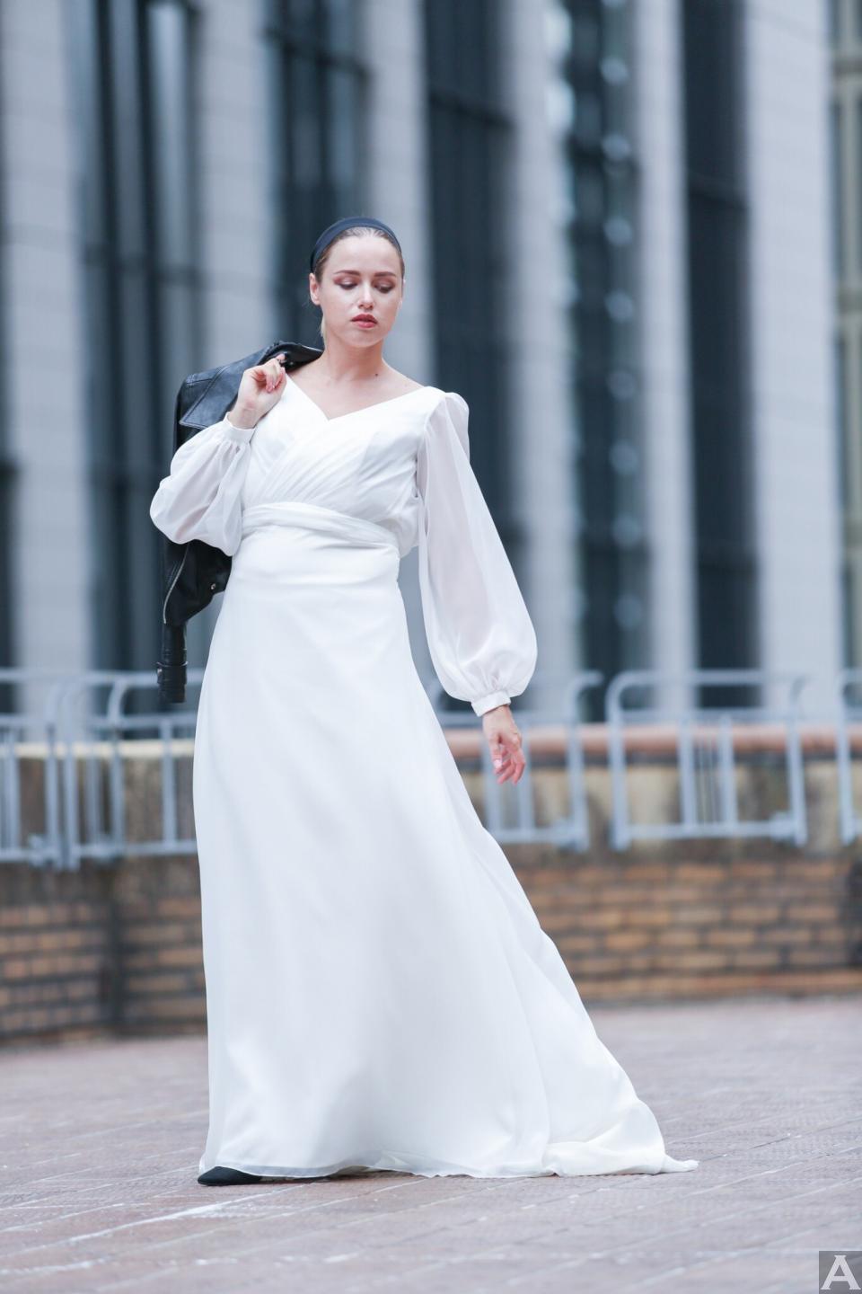 東京外国人モデル事務所アクアモデルの白人モデルアナスタシア