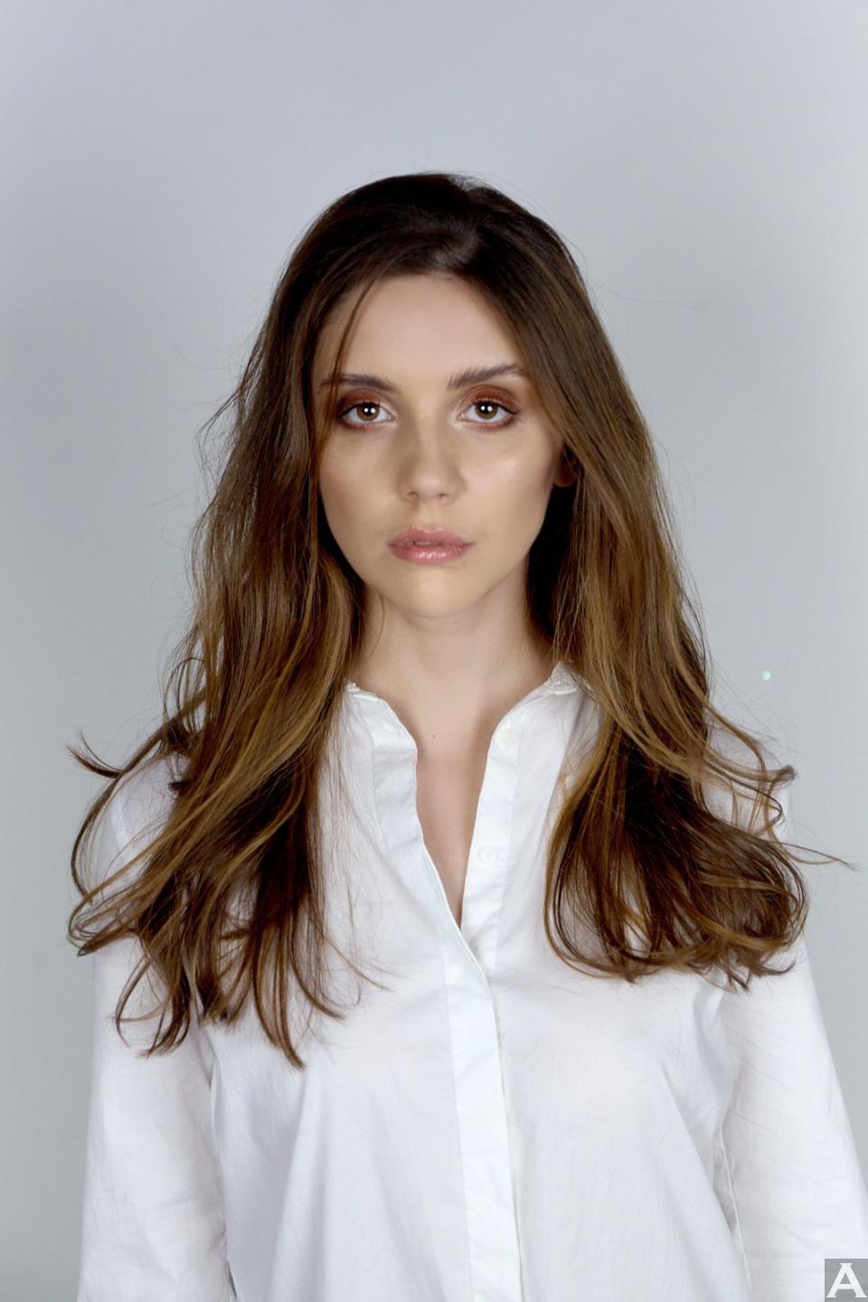 東京　外国人　モデル事務所