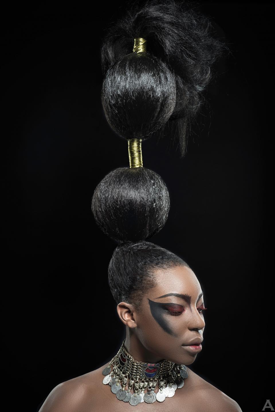 東京　外国人　モデル　事務所　アクアモデル