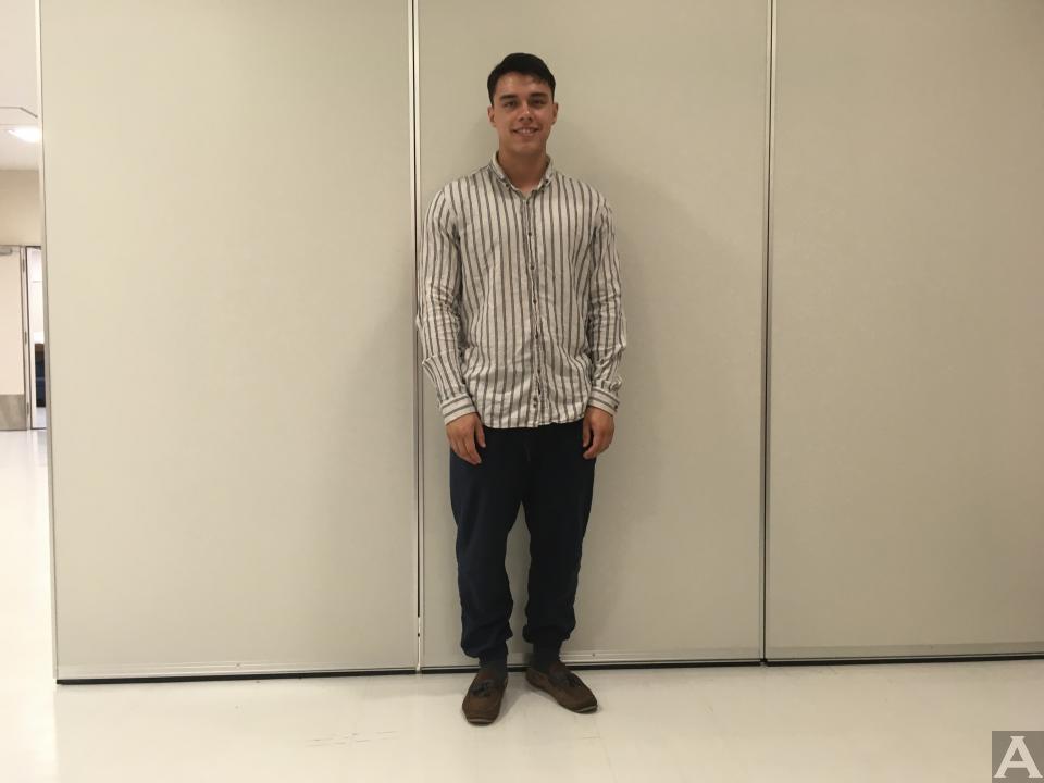 東京　外国人　モデル事務所　アクアモデル　白人　ダニエル