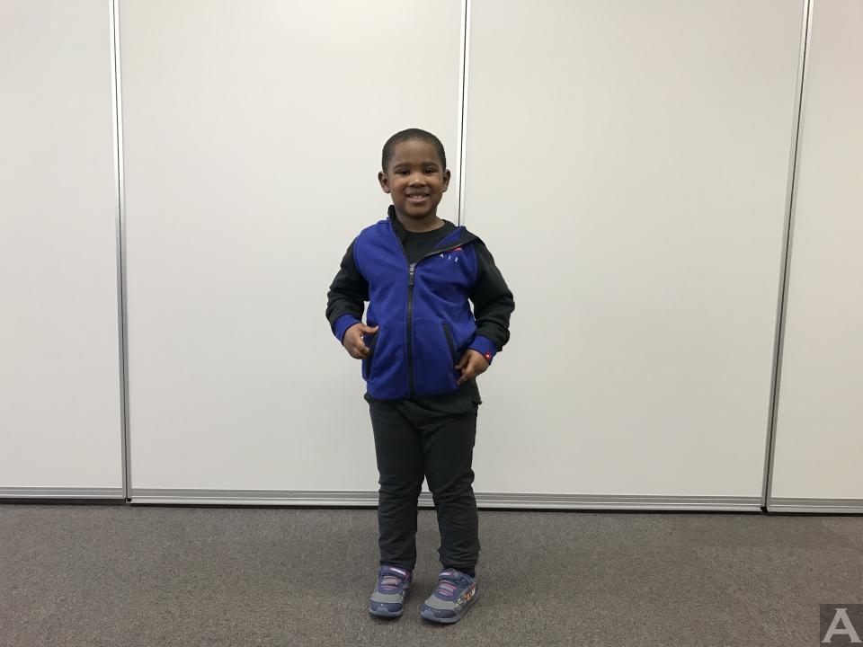 東京　外国人　モデル事務所　アクアモデル　黒人　キッズ　アールジェイ