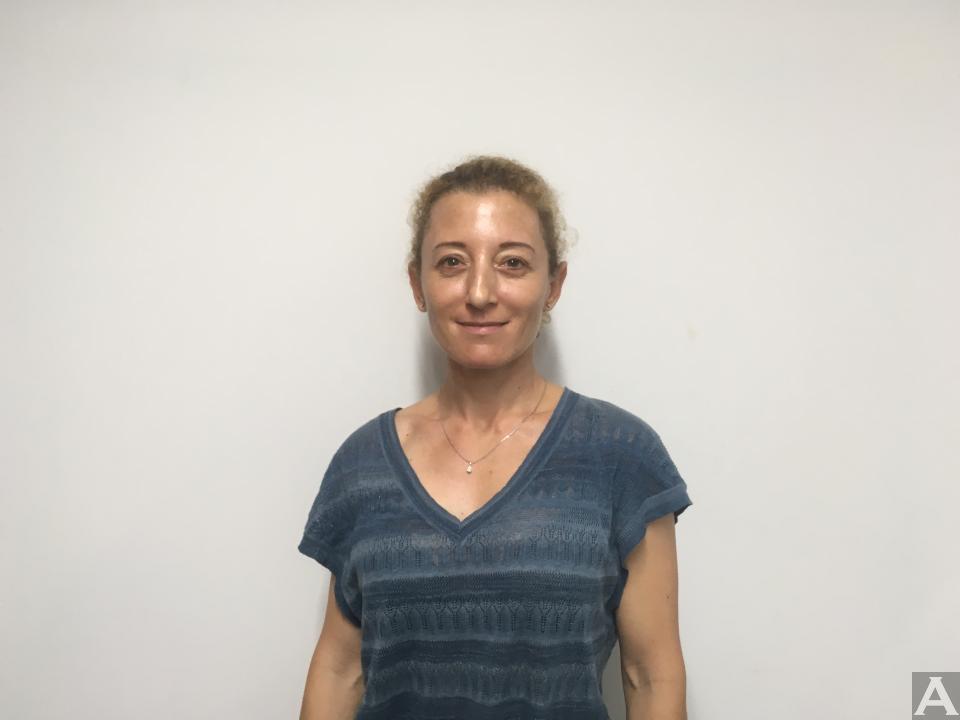 東京　外国人　モデル事務所　アクアモデル　白人　フランチェスカ