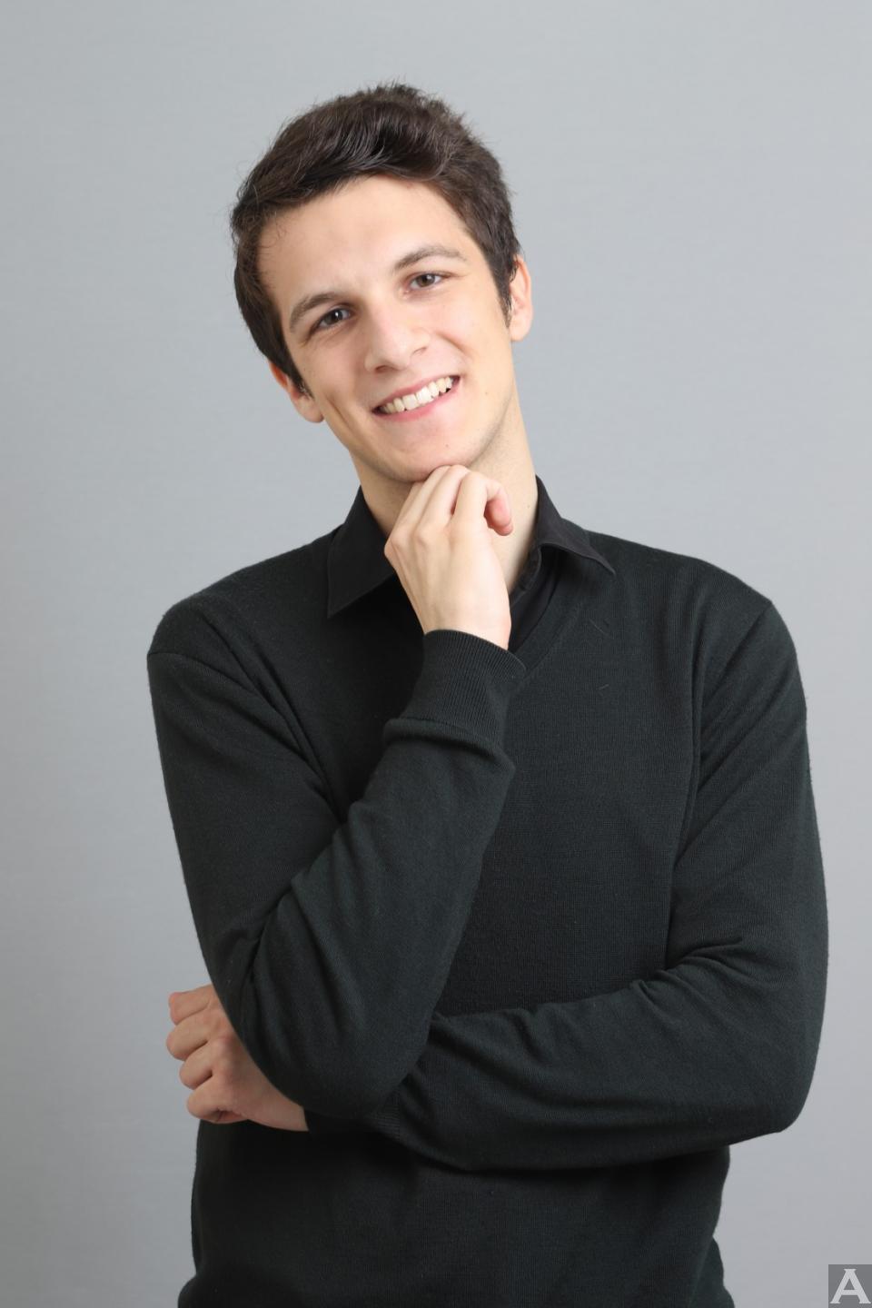 東京外国人モデル事務所アクアモデルの白人モデルダニエル