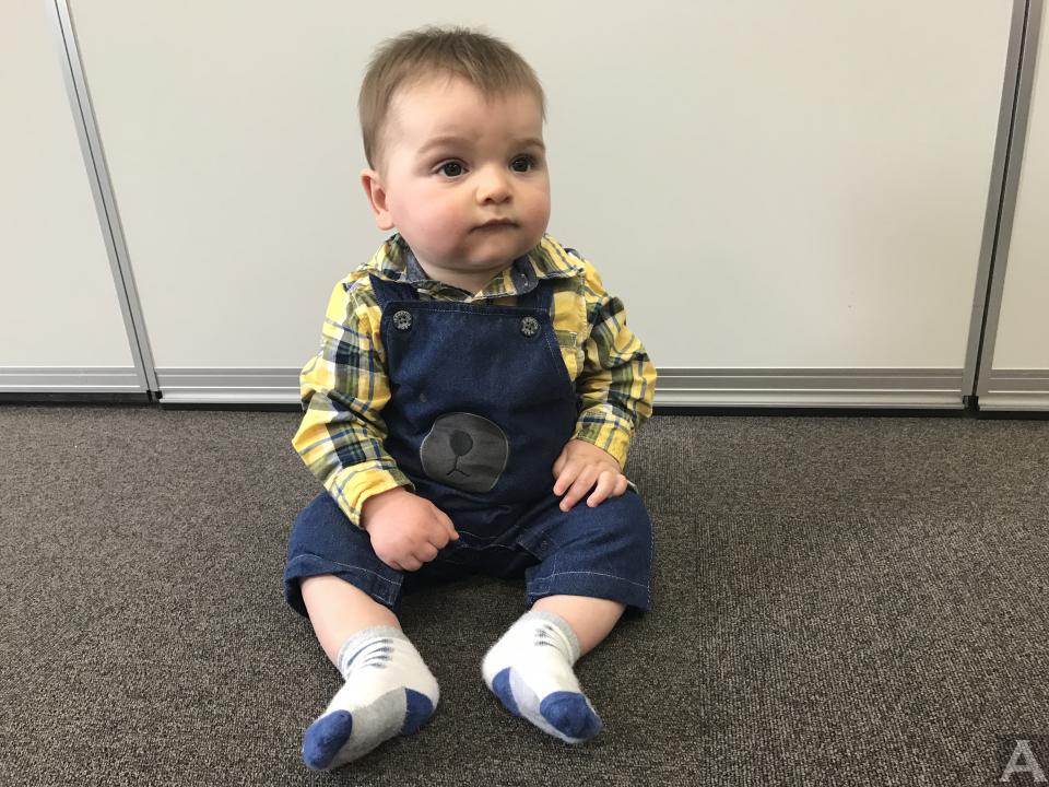 東京　外国人　モデル事務所　アクアモデル　白人　キッズ　アーサー