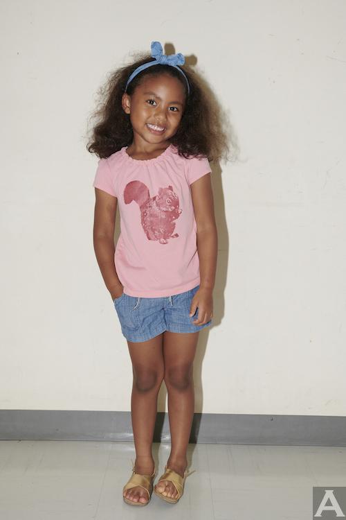 東京　外国人　モデル 事務所　アクアモデル　ファッション　ハーフ アカリ