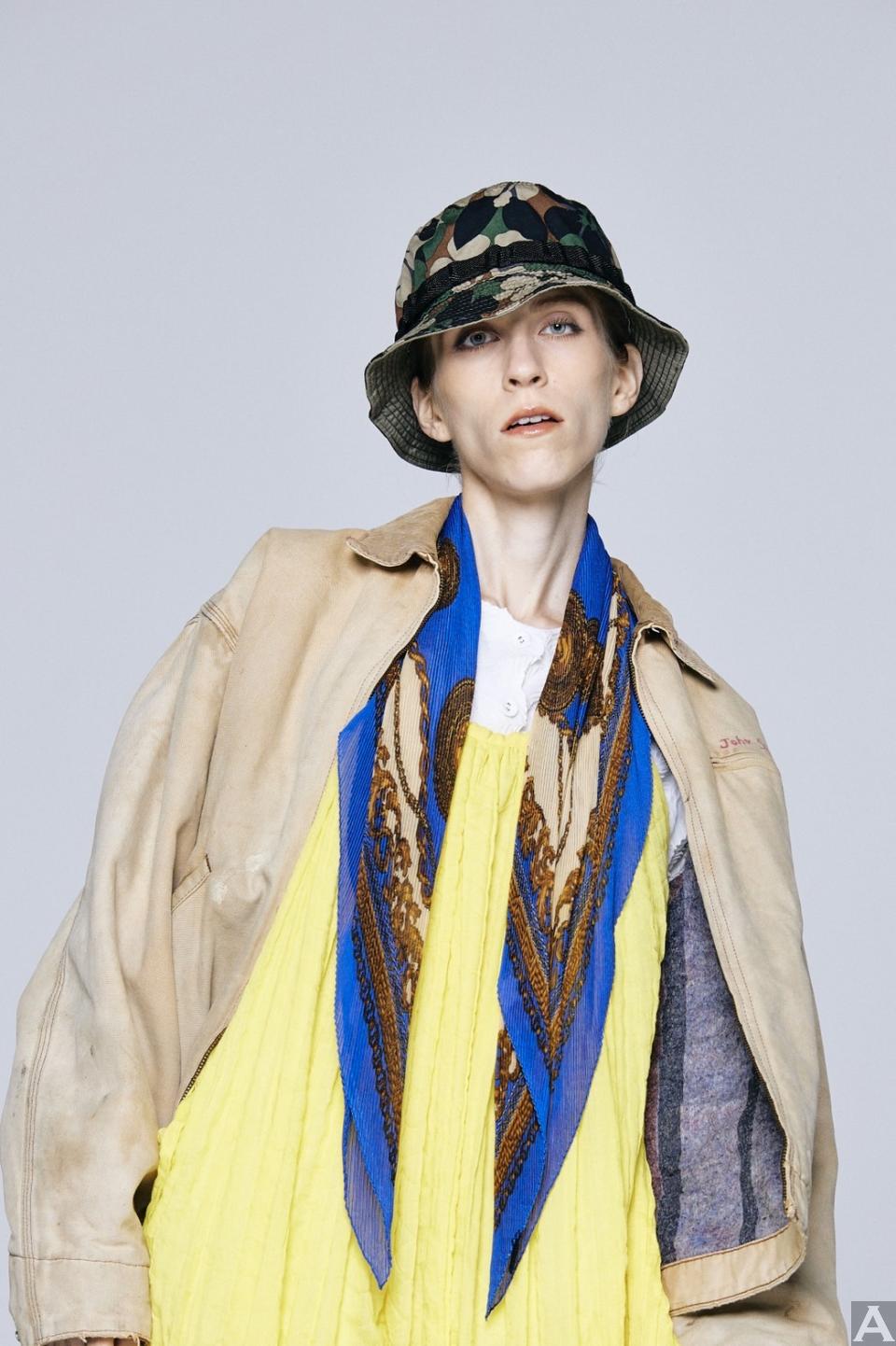 東京外国人モデル事務所アクアモデルの白人モデルエニー