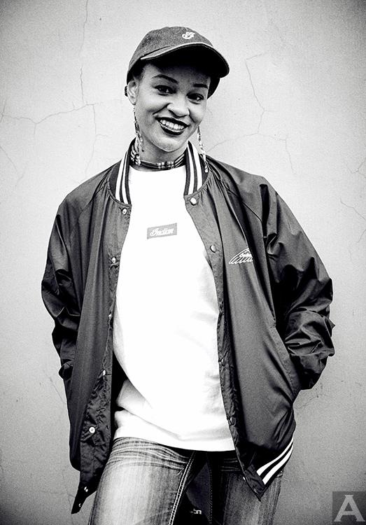 東京　外国人　モデル事務所　アクアモデル エロディ　ファッション　黒人