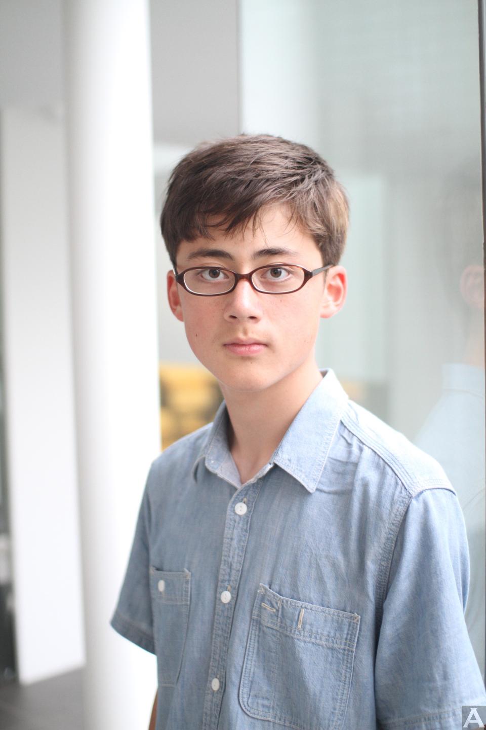 東京　外国人　モデル事務所　アクアモデル　白人　ハーフ　ドラマ　オクト