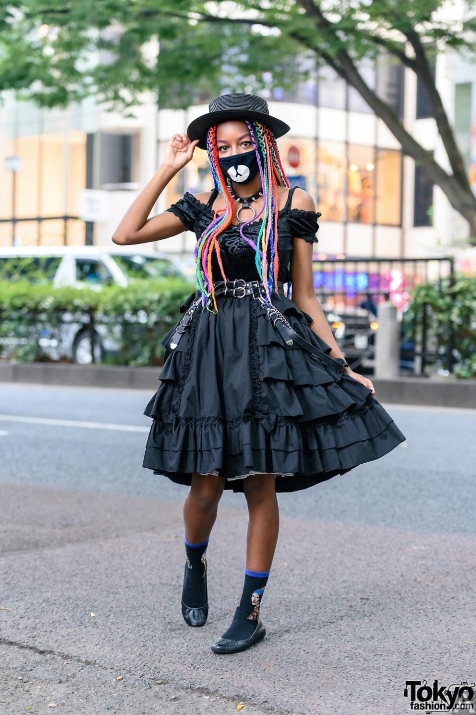東京外国人モデル事務所アクアモデルの黒人女性モデルシエラ