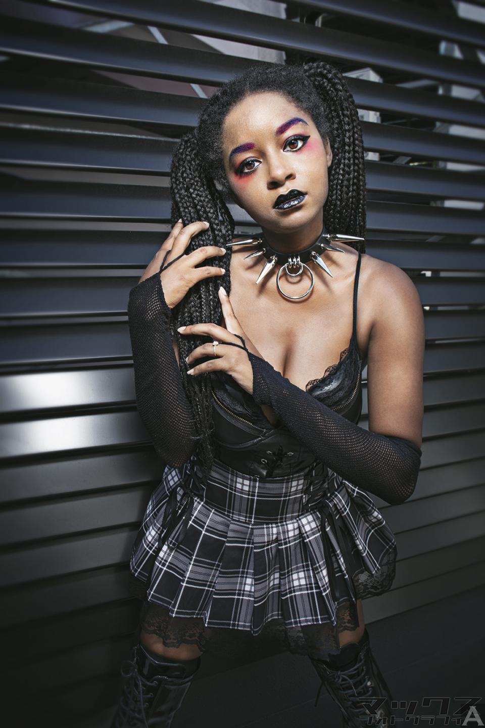 東京外国人モデル事務所アクアモデルの黒人女性モデルシエラ