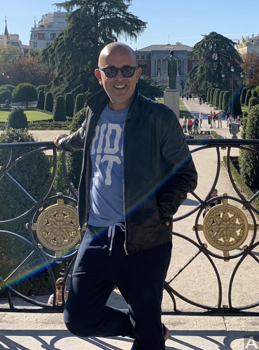 東京外国人モデル事務所の白人/アラビックモデルのアデル