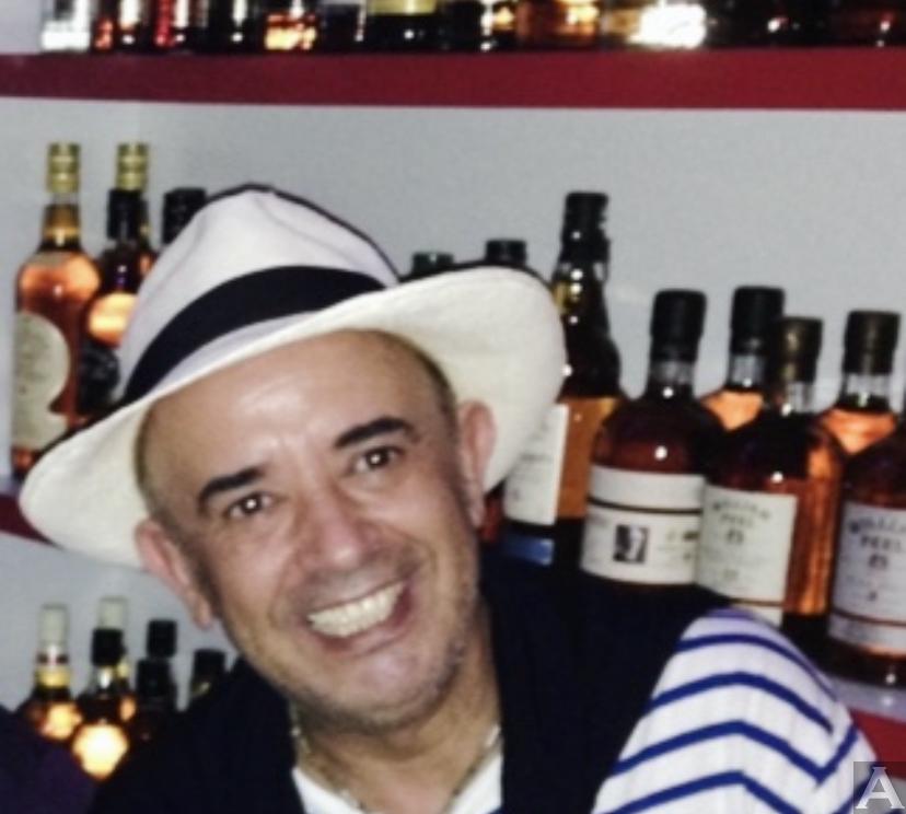 東京外国人モデル事務所の白人/アラビックモデルのアデル