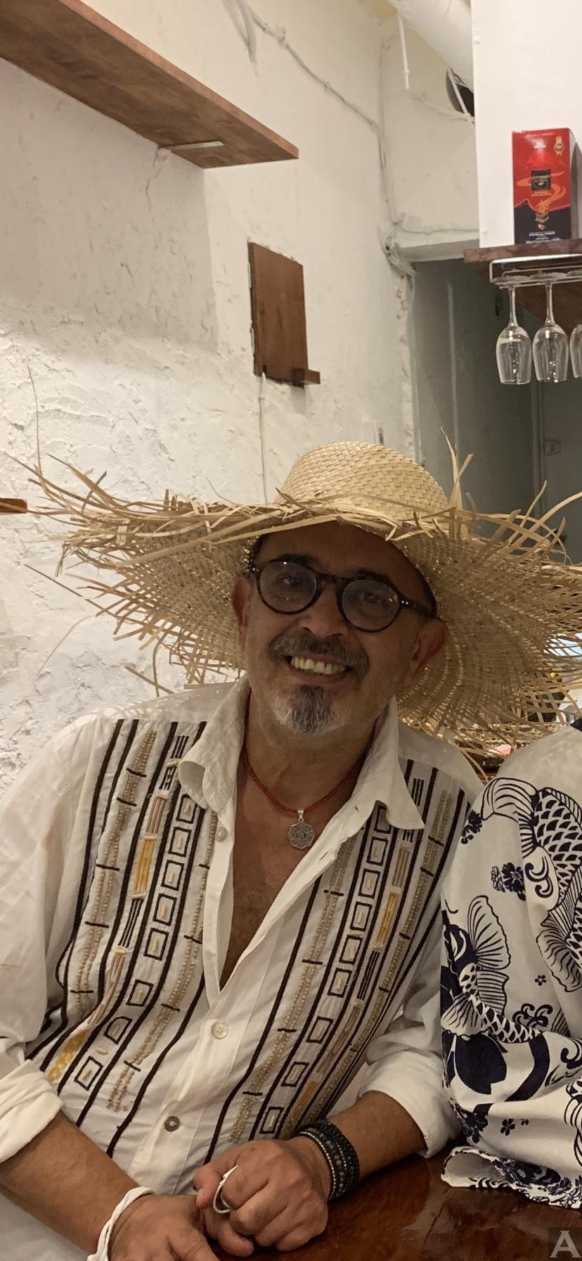 東京外国人モデル事務所の白人/アラビックモデルのアデル