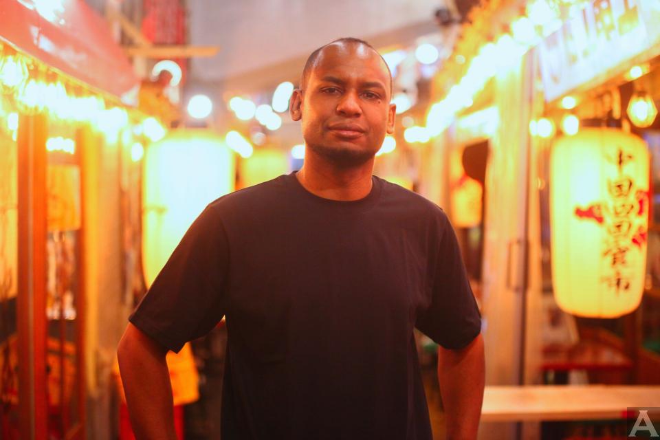 東京外国人モデル事務所アクアモデルの黒人モデルアレックス