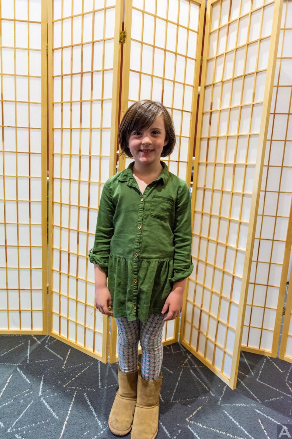 東京外国人モデル事務所アクアモデルの白人モデルリリー