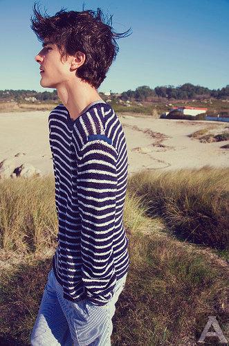 東京　外国人　モデル事務所　アクアモデル　白人　イニゴ