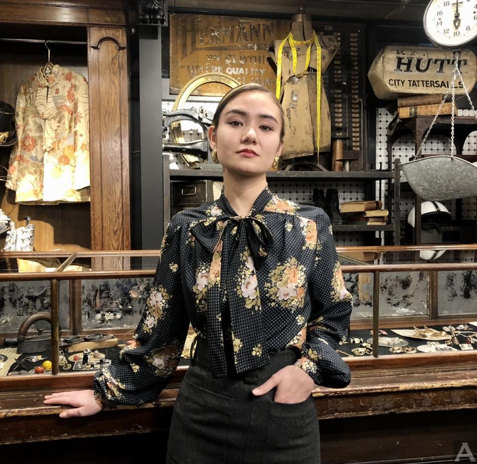 東京　外国人　モデル事務所　アクアモデル 白人　アシュリー