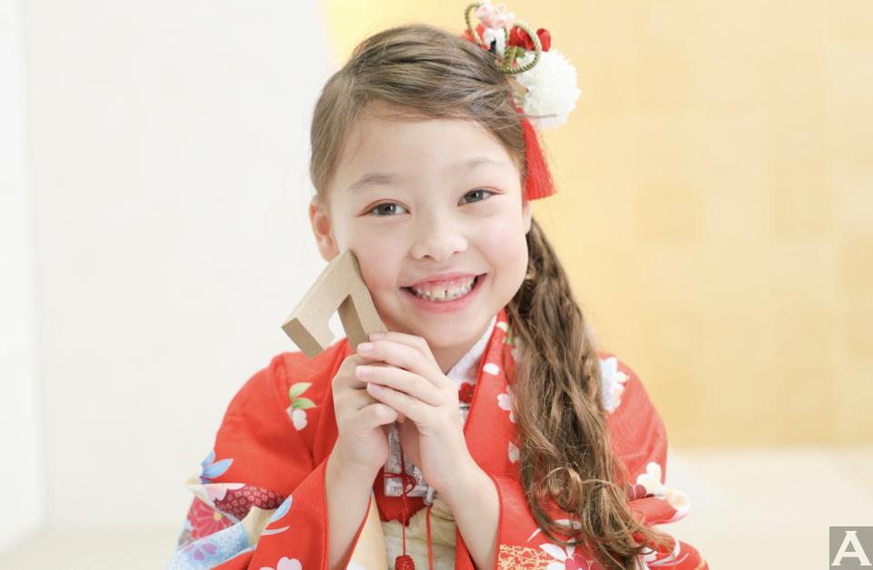 東京外国人モデル事務所アクアモデルのキッズモデルココ