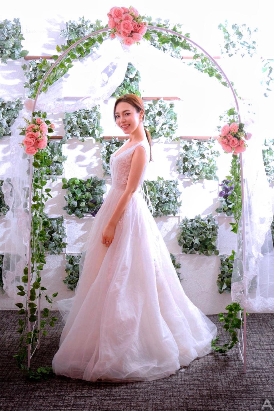 東京　モデル事務所　アクアモデル　アジアン　エキストラ　ブレンダ