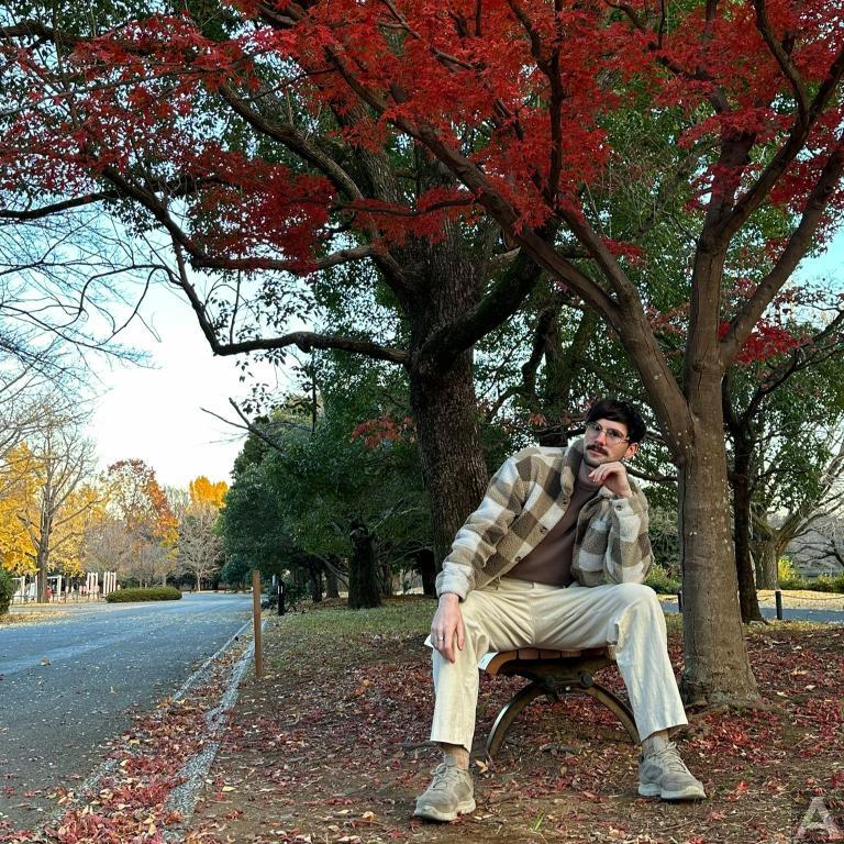 東京外国人モデル事務所アクアモデル所属の白人モデルのイーサン