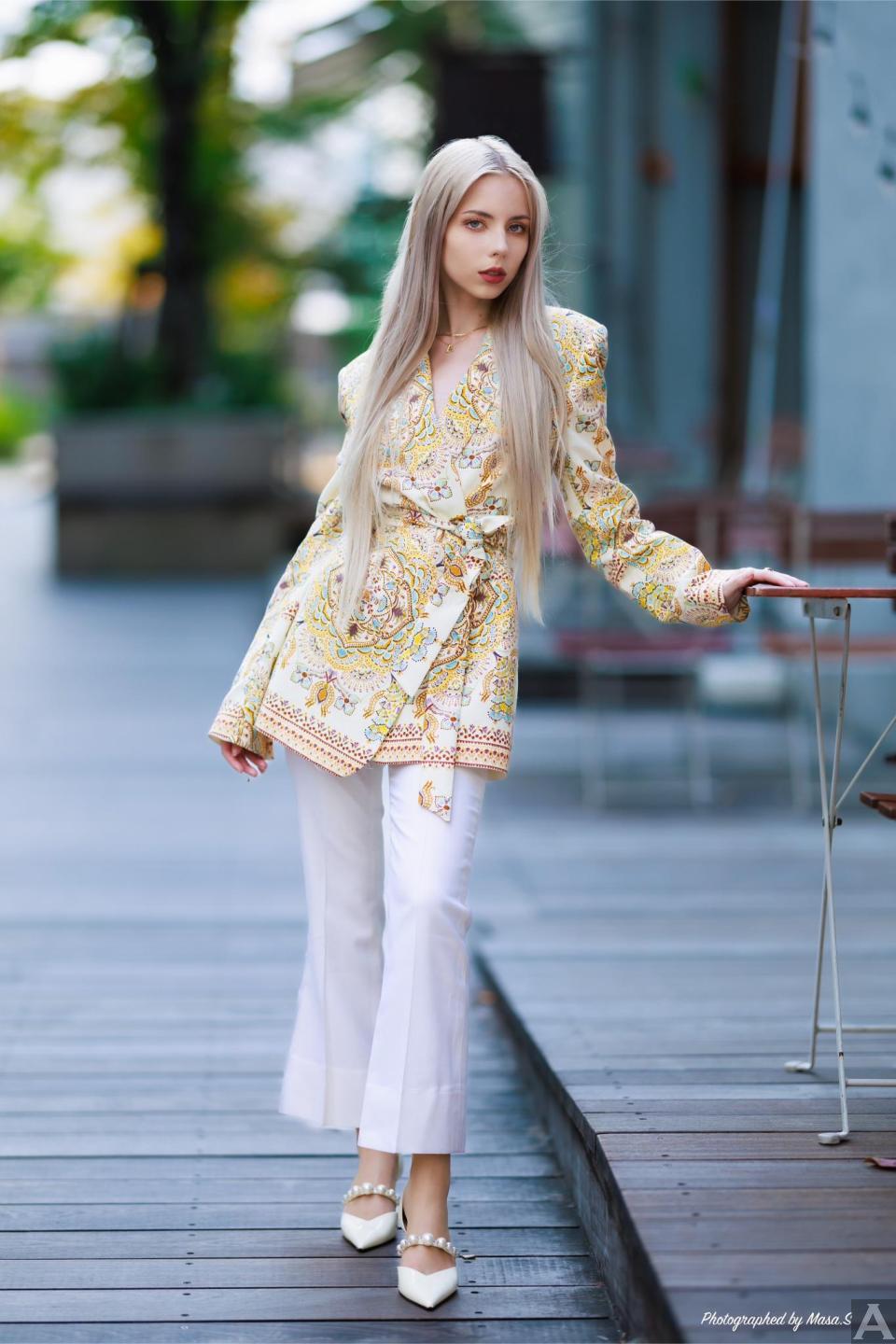 東京外国人モデル事務所アクアモデル所属の白人モデルのアハタ