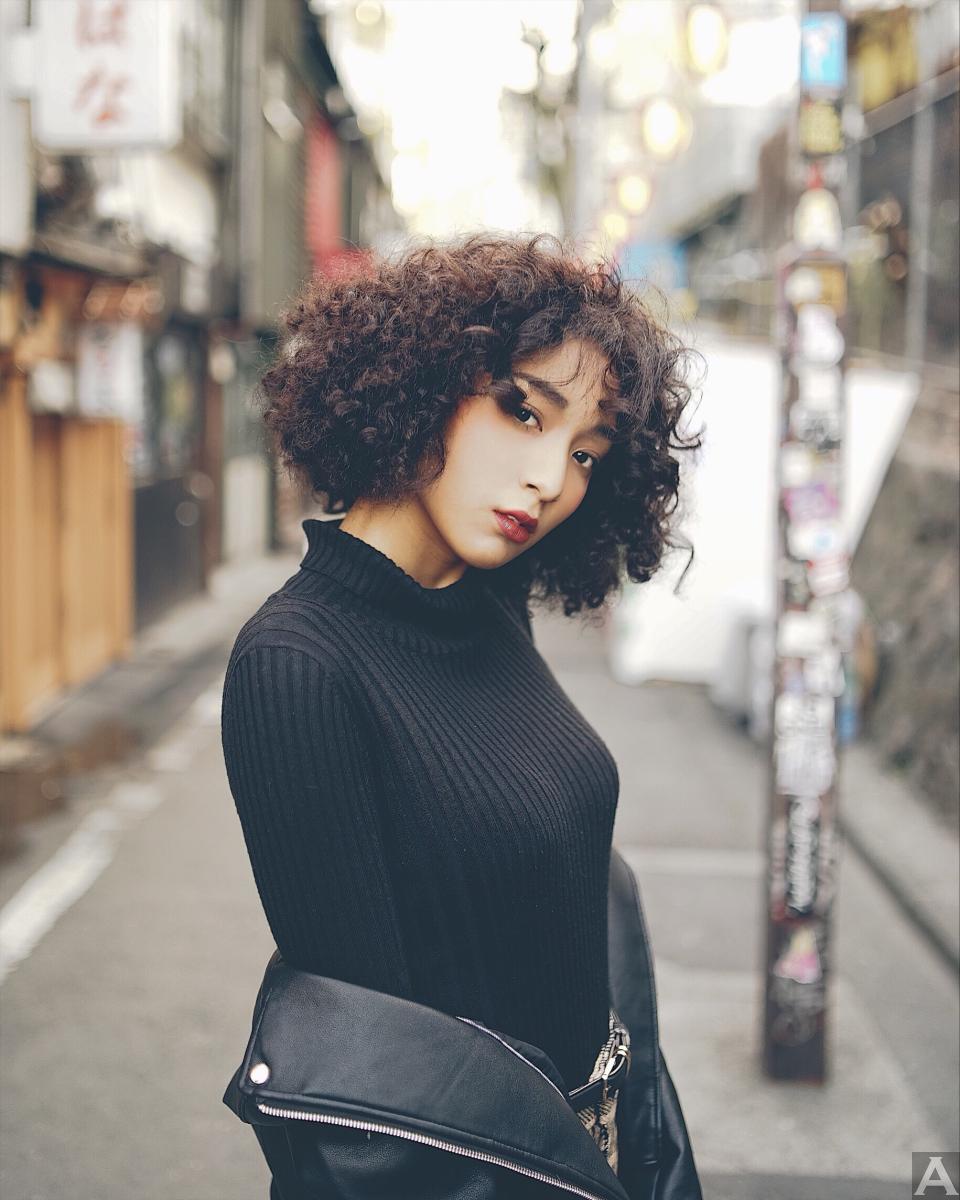 東京　外国人　モデル事務所　アクアモデル　ハーフ　ジェナ